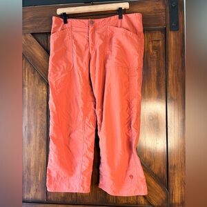 Mountain HardWear Coral Capri Hiking Outdoor Pants‎